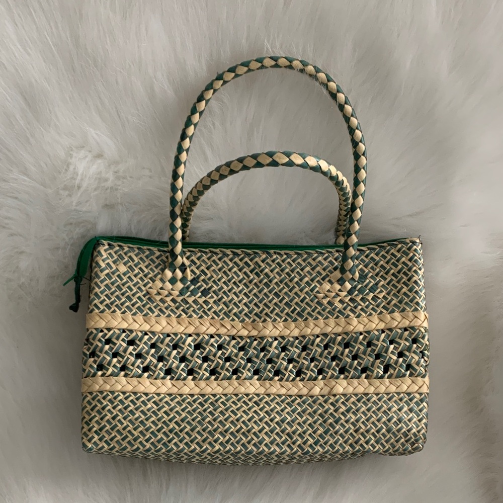 Chic Plant Woven Green and Cream Tote Bag